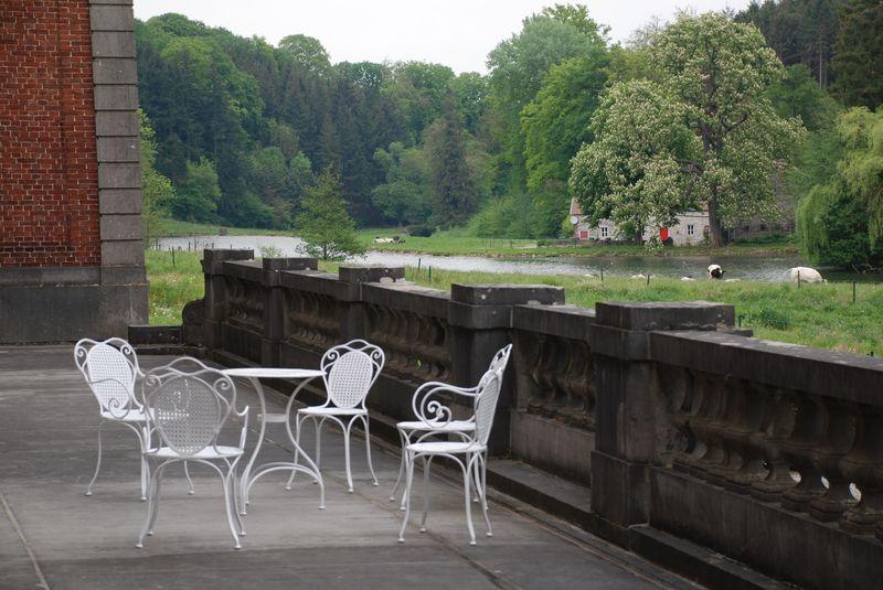 Terrasse agréable en été